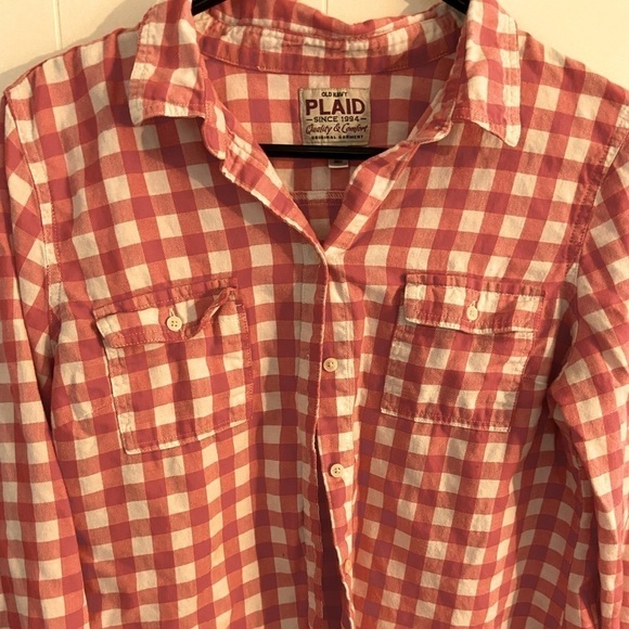Old Navy Red and white checkered button down blouse women's size large - Picture 1 of 4
